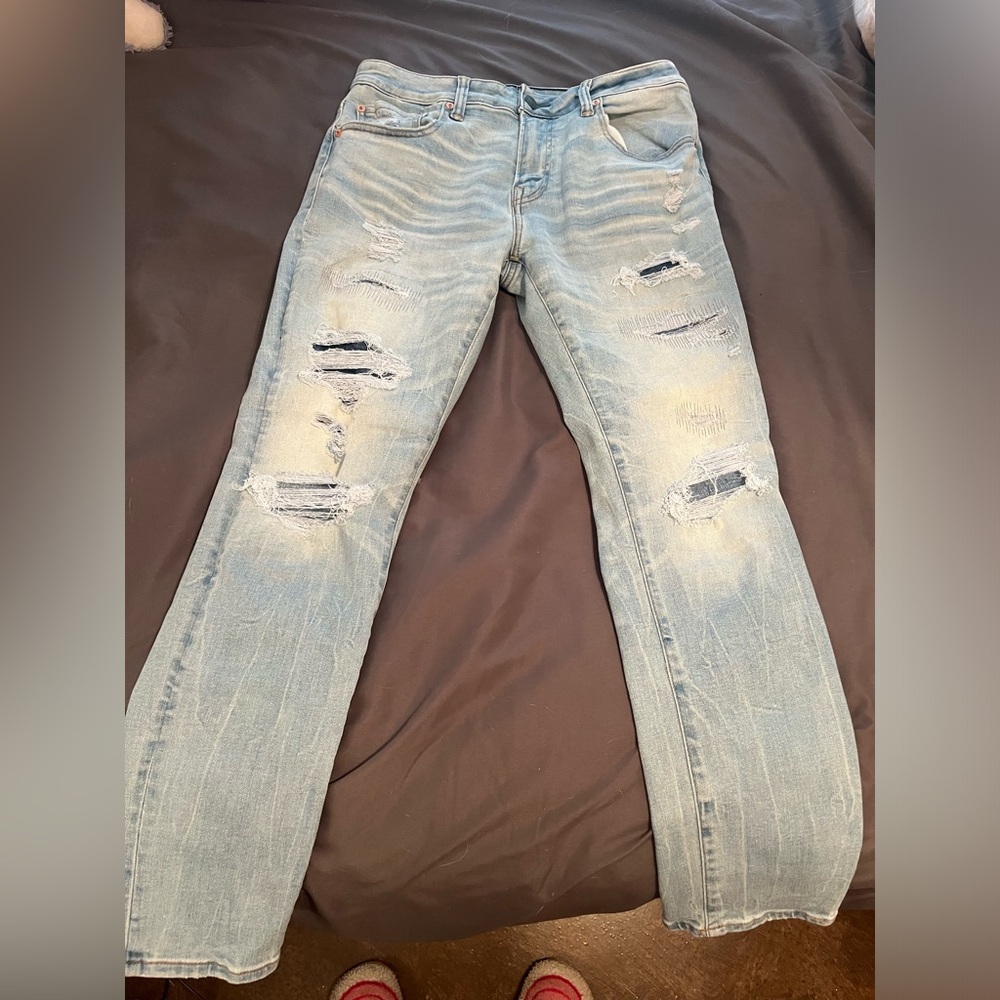 American eagle 30 X 32 blue jeans